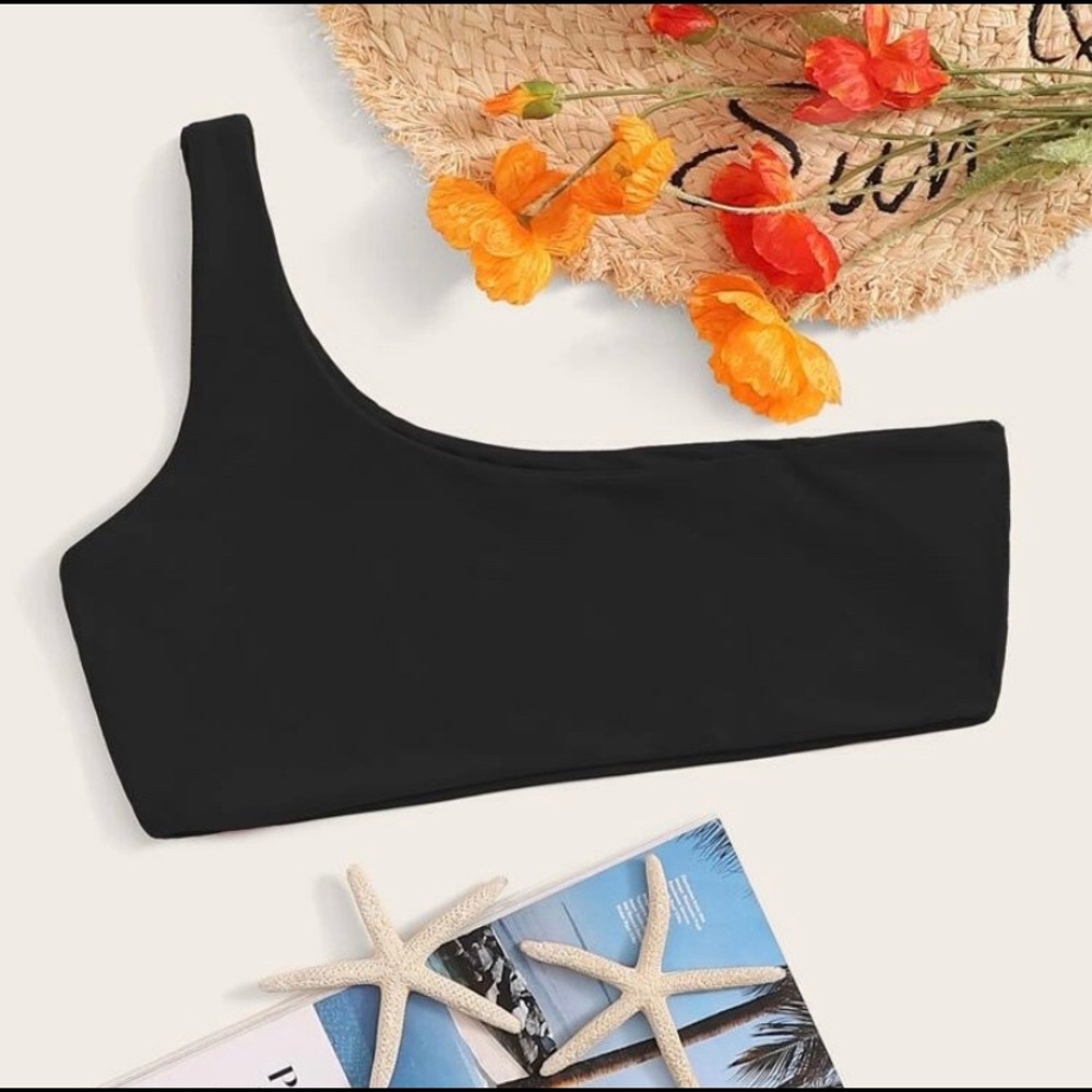 black bikini top